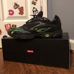 Supreme x Nike Zoom Streak Spectrum Plus